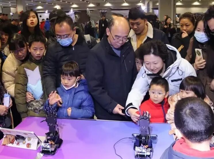 微信图片_20250215170817.jpg
